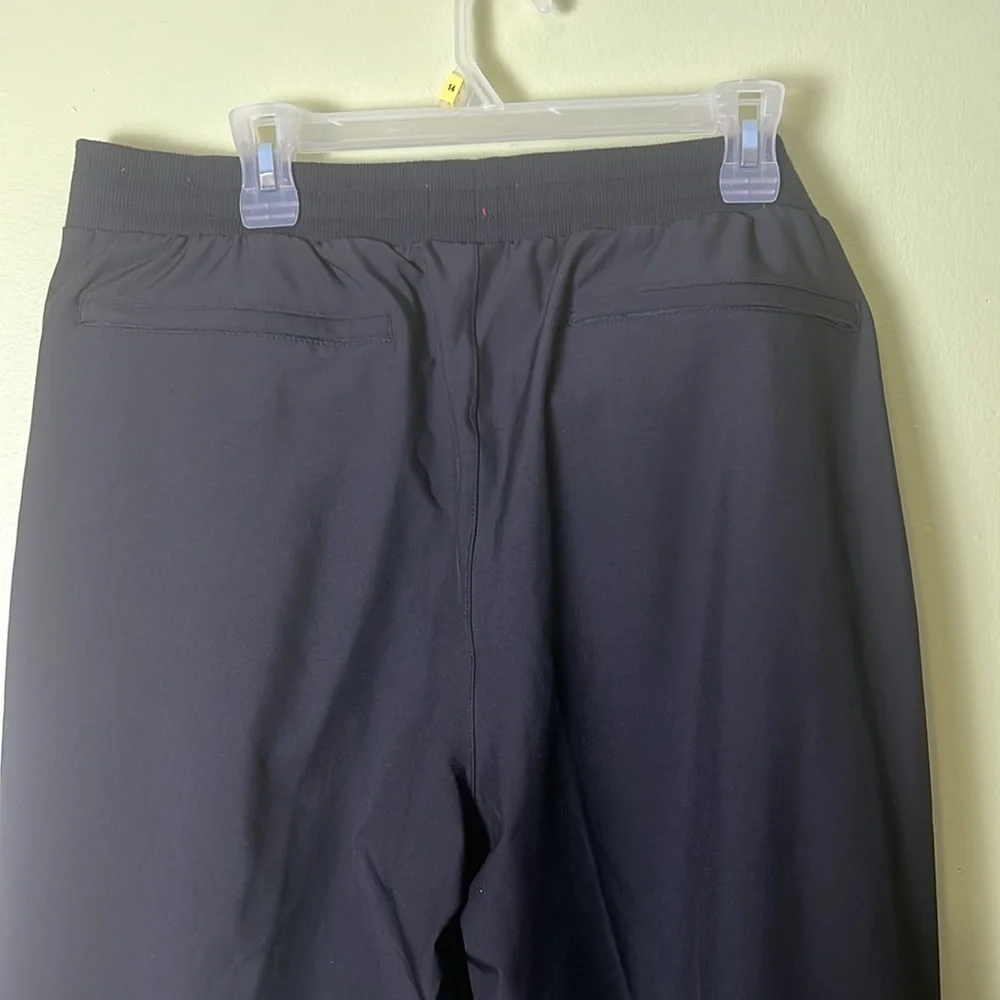 FLX Men's Black Jogger Pants Size XL.